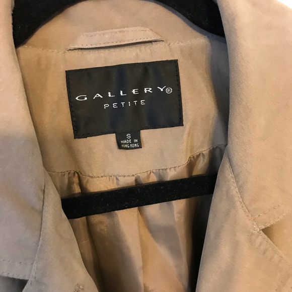 Taupe trench coat - Picture 3 of 5